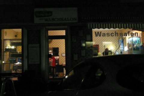 waschsalon_2012_bei-nacht